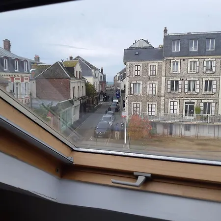 Apartment Rm- En Famille Ou Entre Amis-ies En Toute Convivialite Avec A 3min